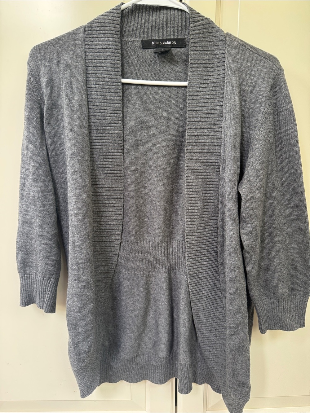 Gray Open Front Shawl Collar Cardigan Sweater | 89th & Madison | Size Medium